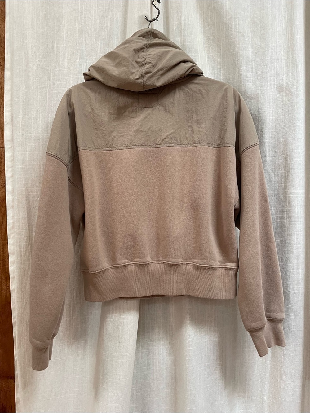 2 Abercrombie soft AF cropped hoodie s - Picture 13 of 14